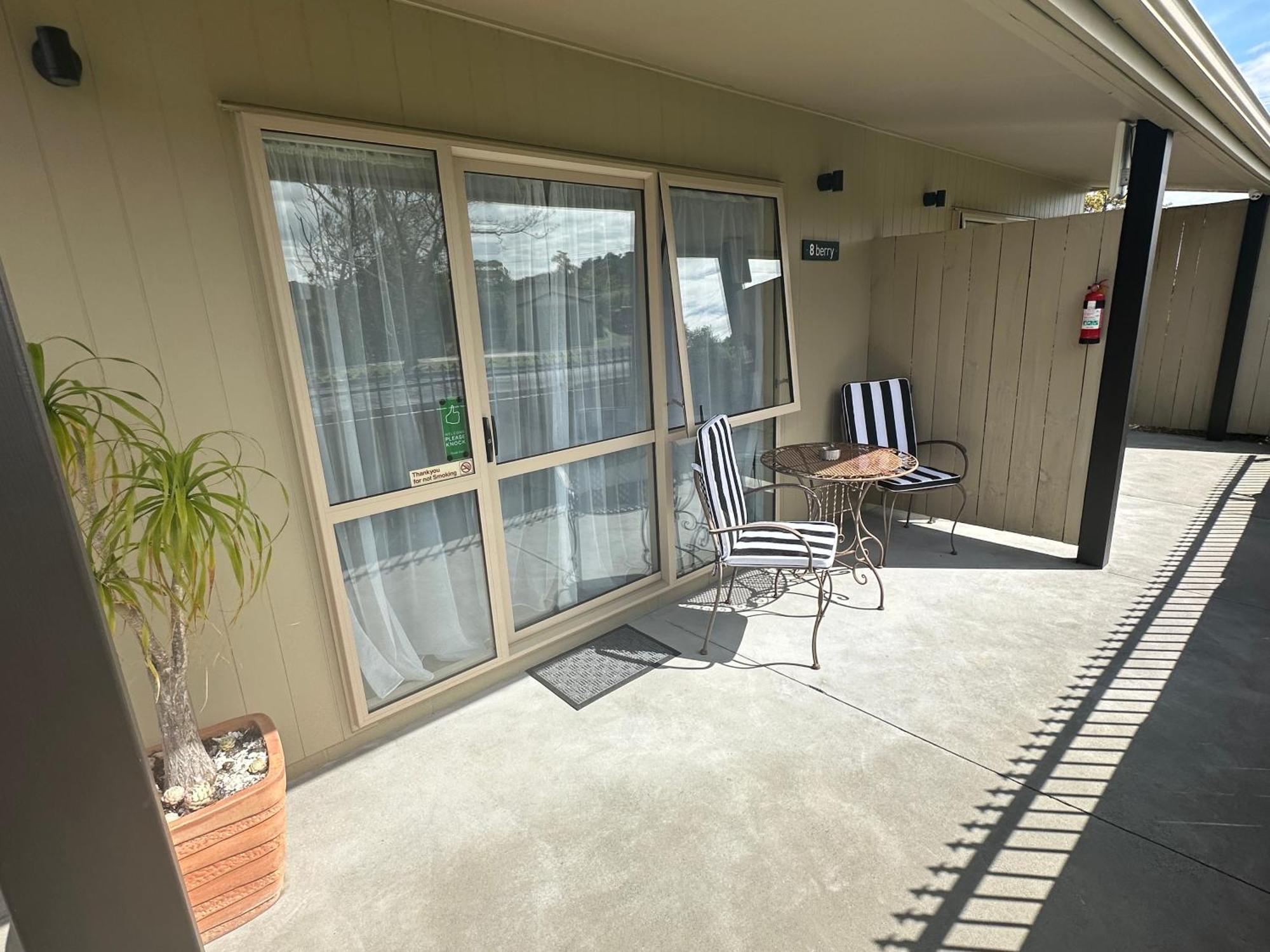 The Olive Motel Coromandel Exterior photo